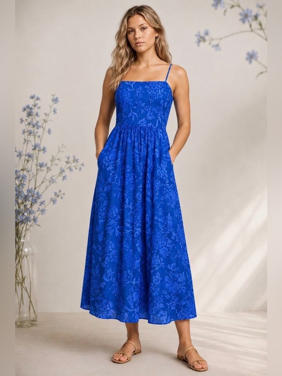 Universal Thread Dresses & Skirts - Universal Thread Blue Floral Smocked Midi Dress XS Pockets Cottagecore NWOT